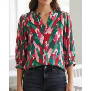 NEW MARY SQUARE satin cuff top in with a twist